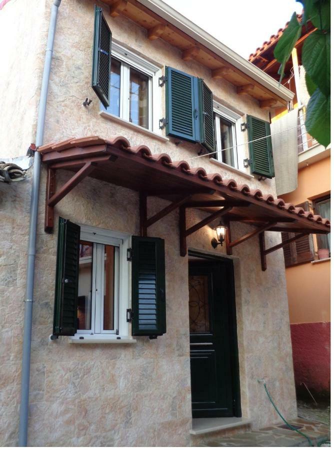 Harry'S Retreat Guest House Klimatia Exterior photo